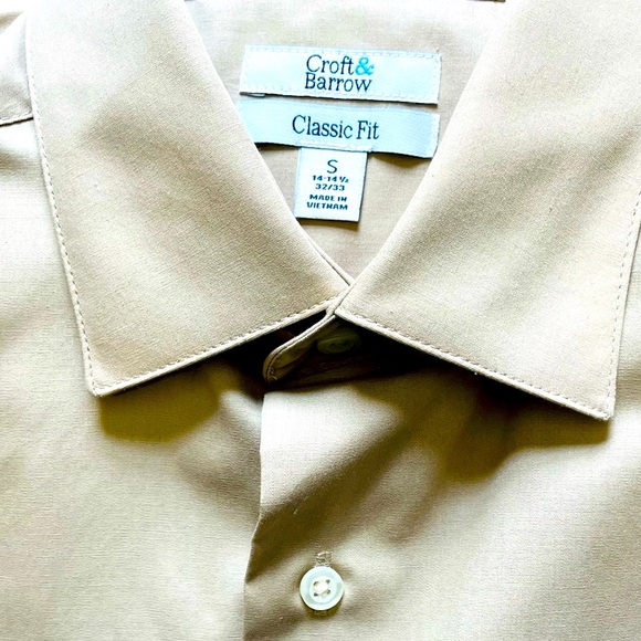 **2 Options** Croft & Barrow Classic Fit 👔 - Picture 6 of 8